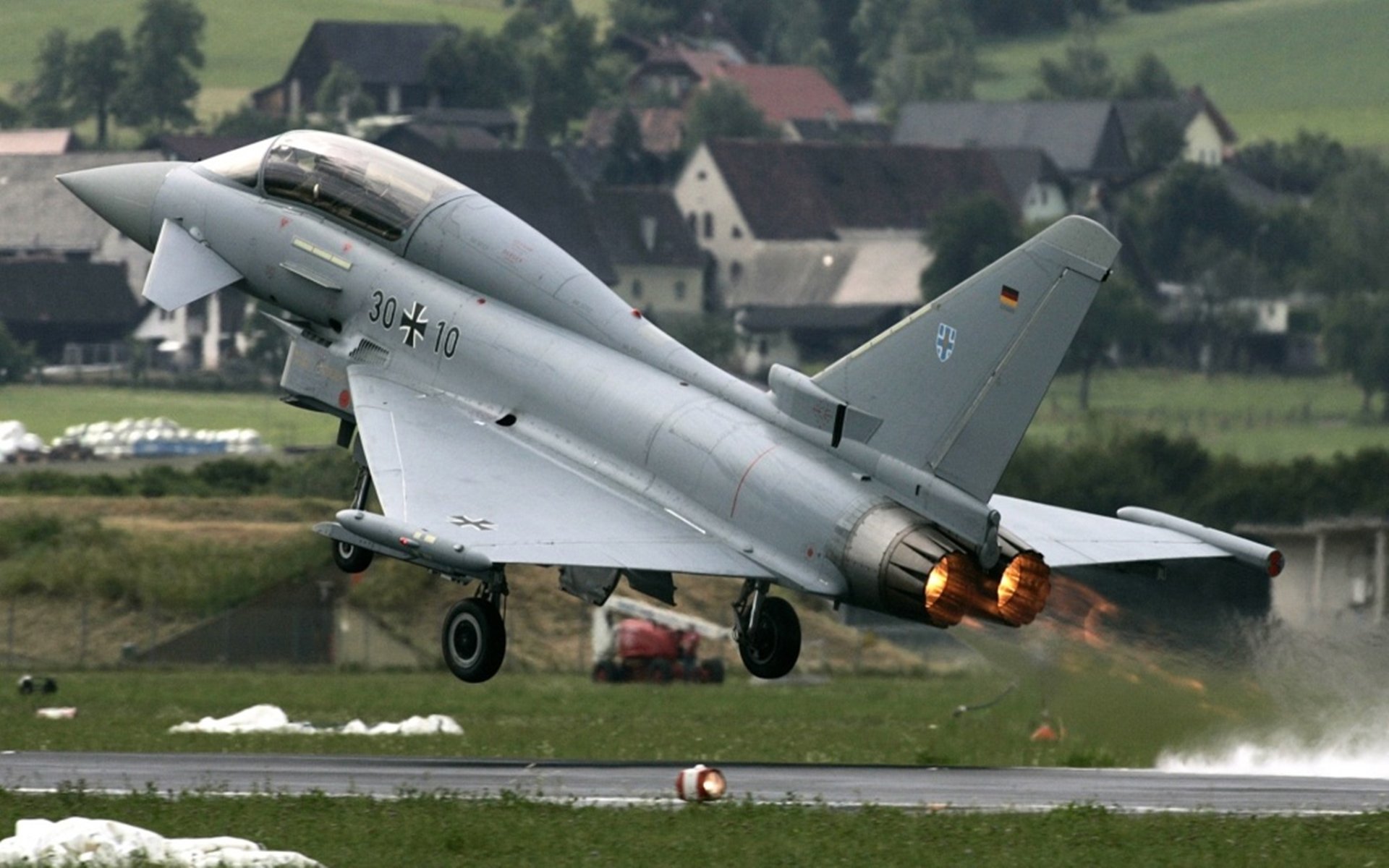 阿森纳签下小基耶萨，补强锋线，小基耶萨是左边锋还是右边锋