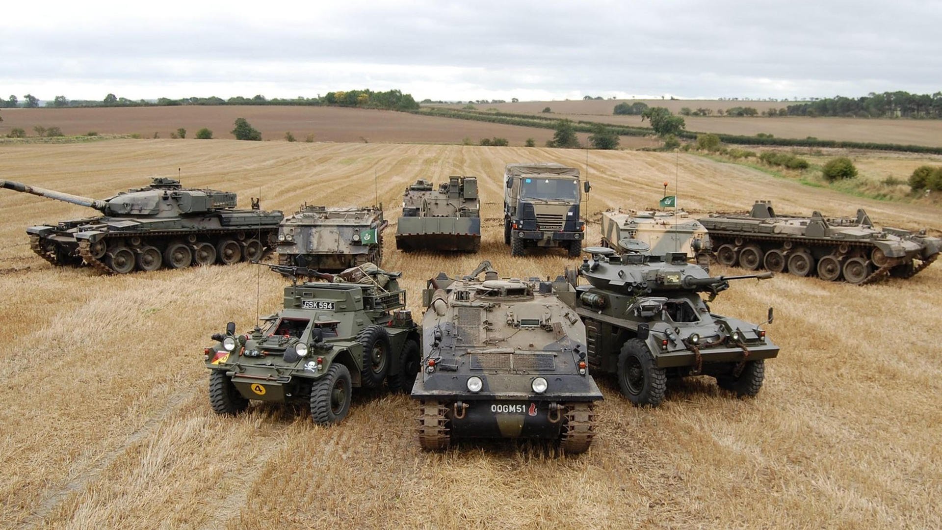 “沙滩手球在天府新区赛场精彩亮相，运动员拼尽全力”